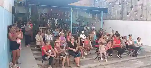 Reunión con mujeres